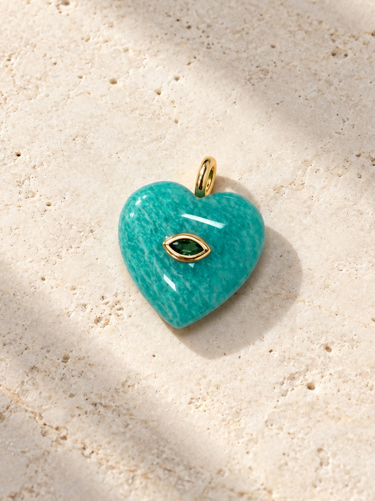 Handcrafted green amazonite crystal heart pet charm with an emerald eye gemstone in 14K gold bezel – Muttu
