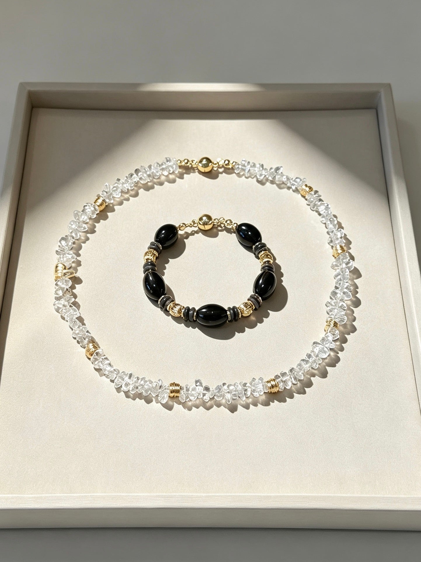 Clear Dusk | 2 in 1 Magnetic Crystal Necklace in Clear & Smoky Quartz